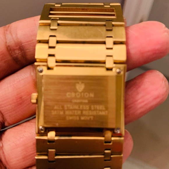 Watch - Picture 2 of 7